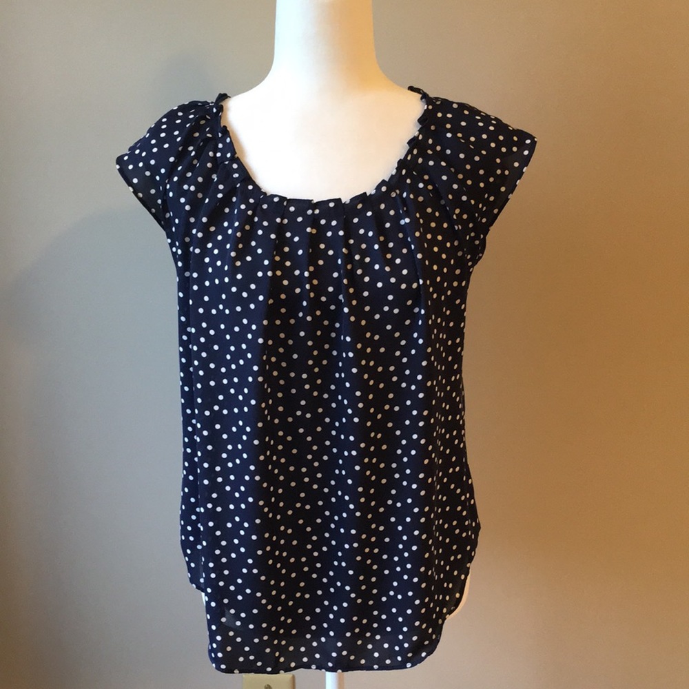 Lauren Conrad blue polka dot flutter sleeve top